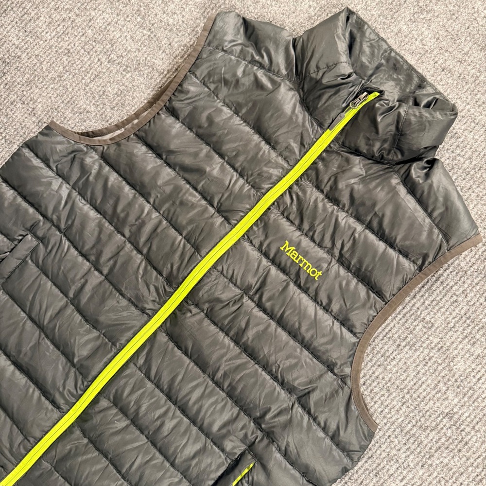 Marmot Mens 800 Fill Down Puffer Vest Black Neon Yellow XL Quilted Full Zip